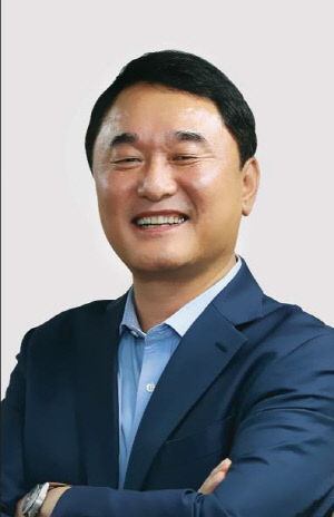 강일성 대한민국댄스스포츠연맹 회장 연임 성공
