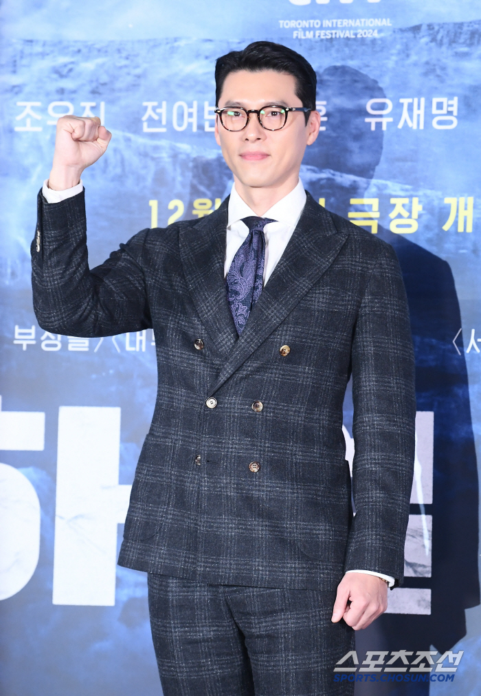 [공식] "홍보에 진심"…'무인 198회' 뛴 현빈, '하얼빈' 아직 안…