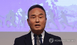 강신욱 캠프, 축구·태권도 선거인 정보 '무단 사용' 의혹 제기
