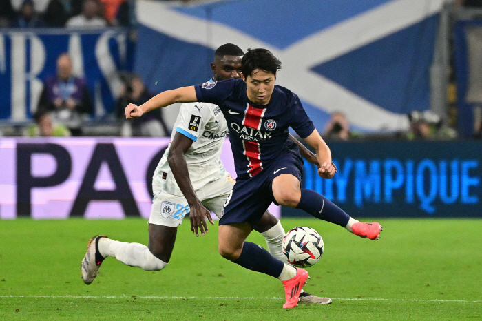 이강인 비상! EPL 절대 못 간다...PSG, 아스널-맨유 모두 거절할…