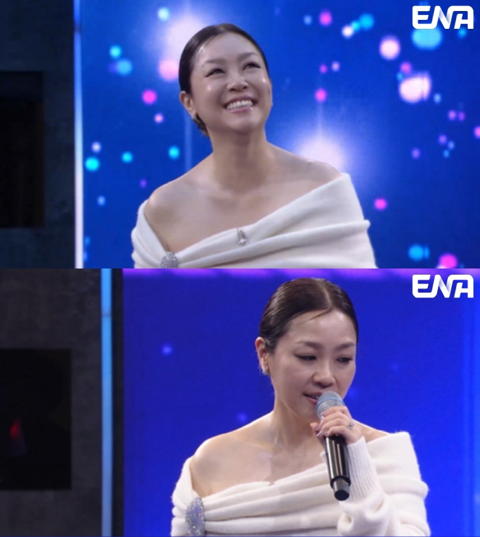 [종합] 박정현, 커버 가수 무대中 "그만!" 중단시켰다…"가사 전달 안…