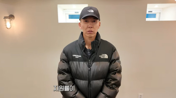 션, 눈물로 전한 대국민 사과 "PD 채용 과정에서 큰 잘못, 죄송하다"