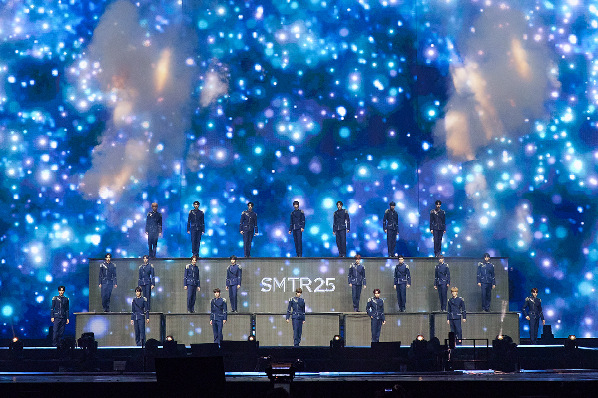 SM 男 연습생 25인, 얼굴+무대 공개…영웅재중 여럿 보이네, NCT-…