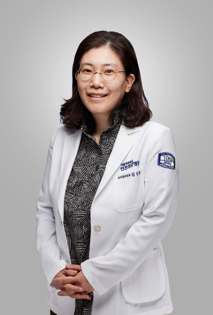 여자아이가 남자아이보다 더 빨리 키 크는 이유