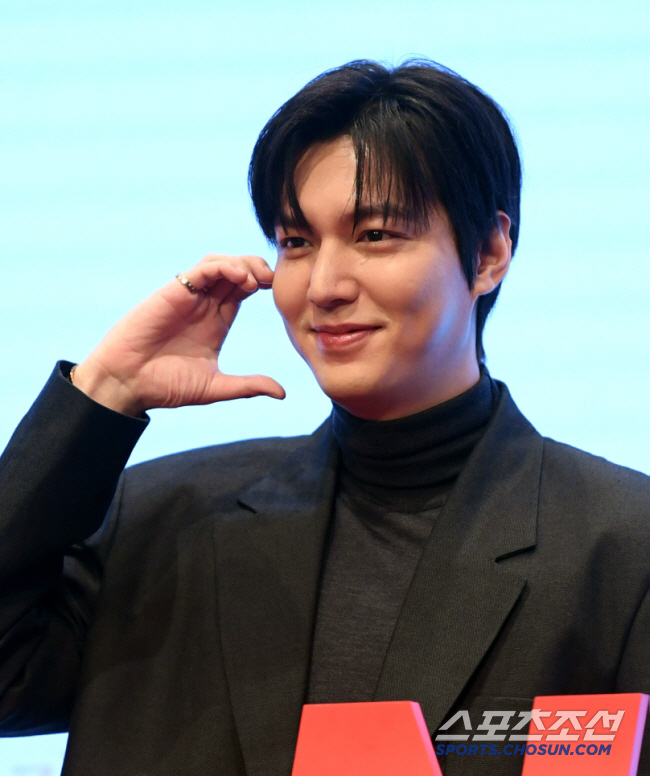 이민호, 로맨스 불 지폈다..♥한지은 두고 공효진에 직진 고백('별들에게…