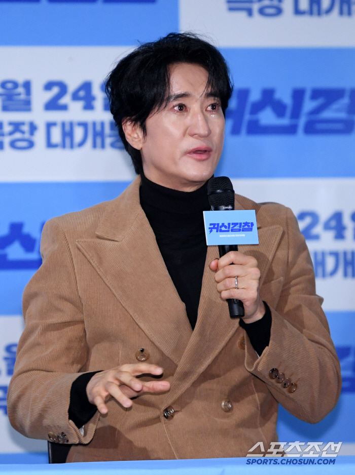 [SC현장] 故김수미 떠나보낸 신현준, 끝내 울컥…"'귀신경찰'로 엄마 …