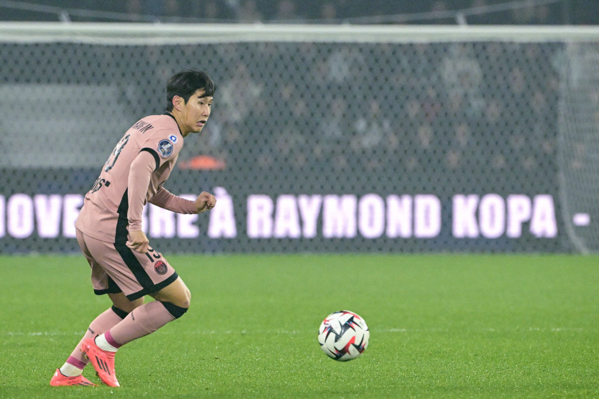 韓 초대형 이적설 "토트넘, 이강인 영입 관심"→맨유+아스널도 가세