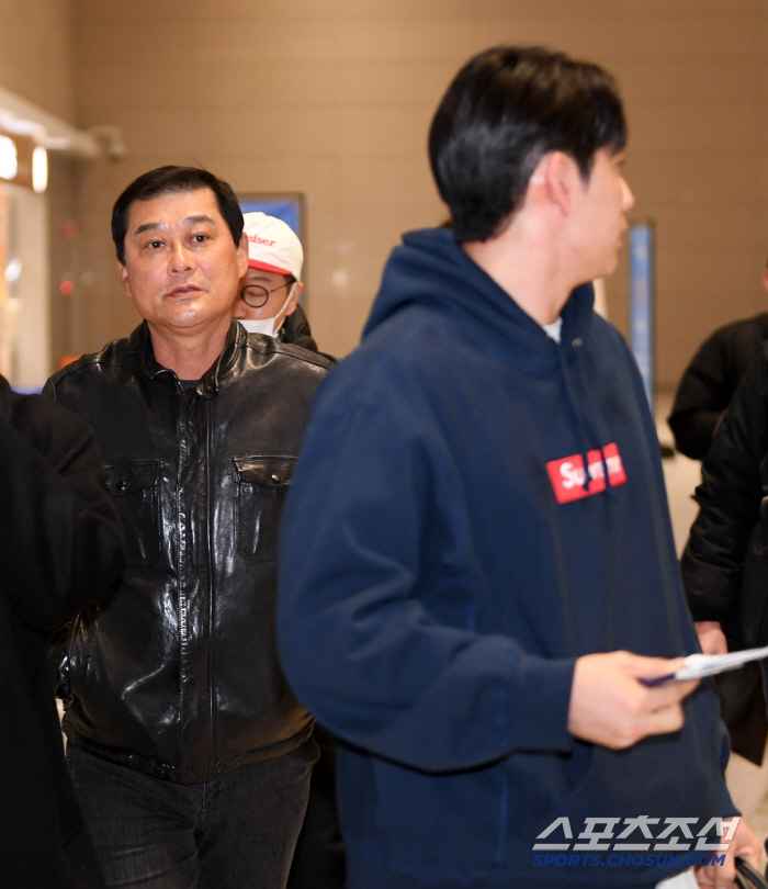 "어여 들어가" 아들 이정후 비행기 놓칠까봐 걱정한 아버지 이종범...'…