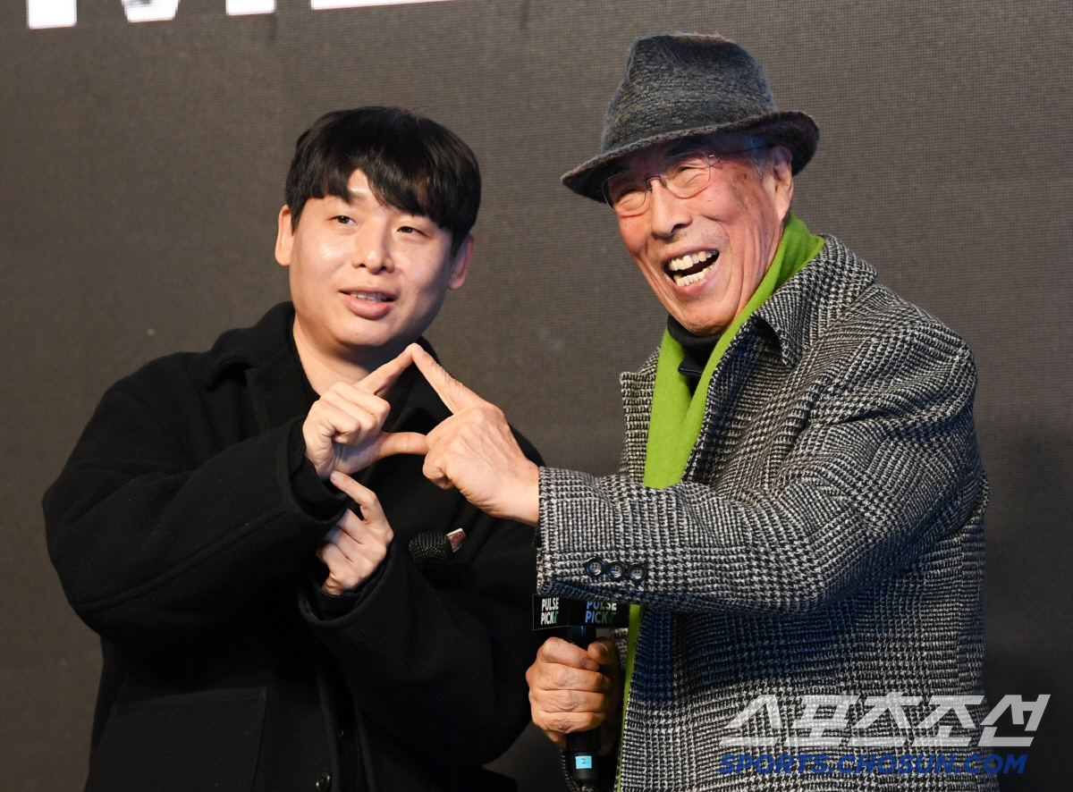 키오스크가 뭐길래… 김기현의 유쾌한 시니어 적응기 '노인을 위한 MZ는 …