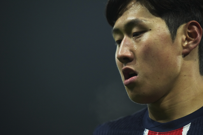 '대충격' "PSG, 이강인과 이별 결정"→손흥민과 '환상 콤비' 결성 …