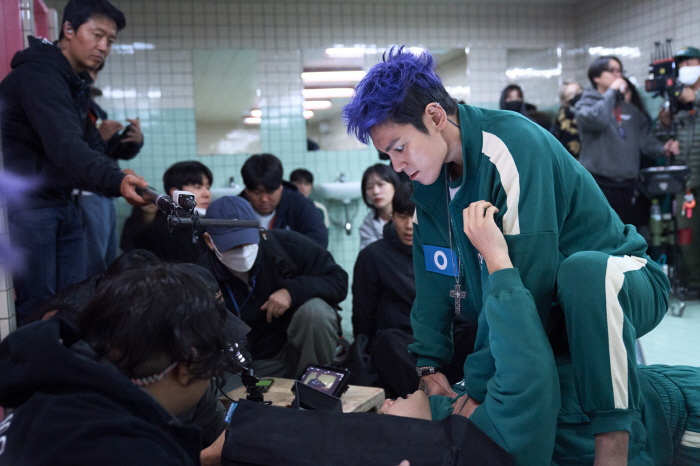 [SC이슈] 은퇴번복·인맥 캐스팅·연기력..오늘(15일) '오징어 게임2…