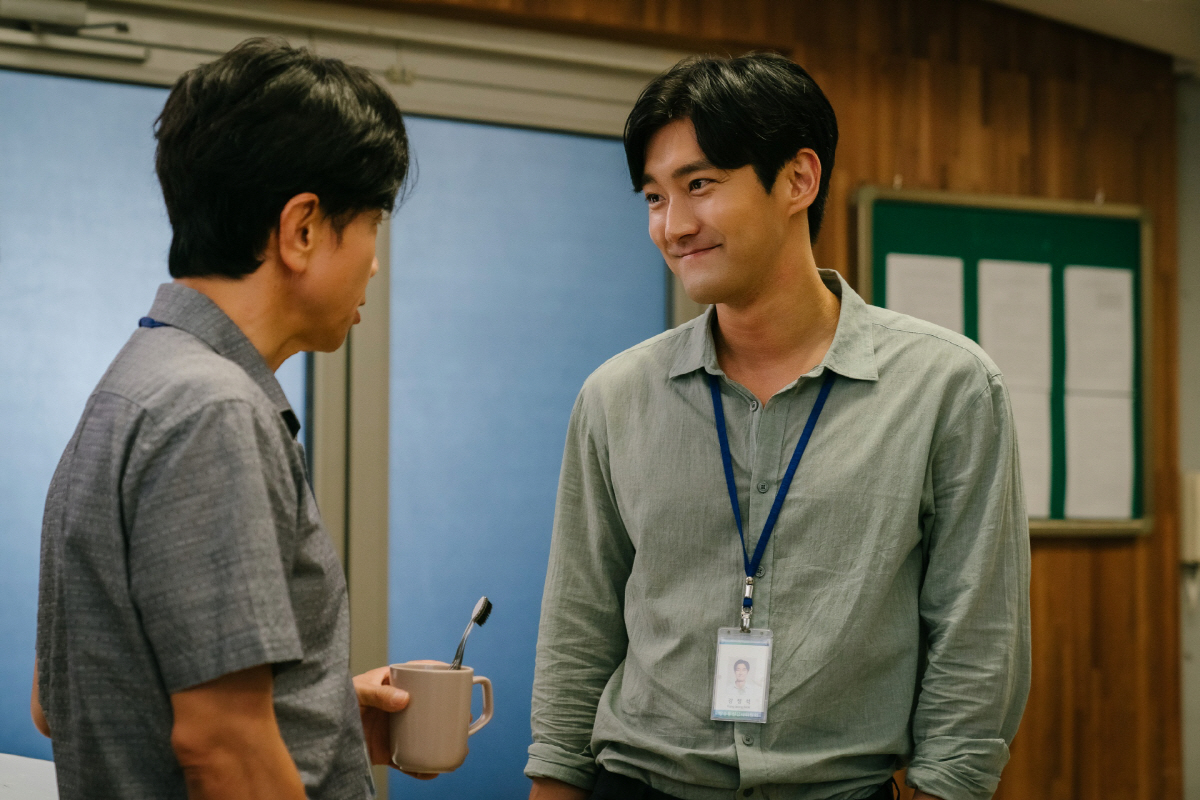 코미디는 최시원..'동화청불' 존재甲→'SM' 콘서트 직전까지 무인 소화…
