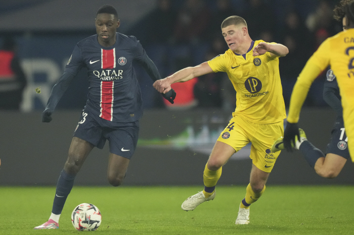 '토트넘-맨유 모두 바보됐네' PSG 콜로 무아니, EPL 아닌 세리에A…