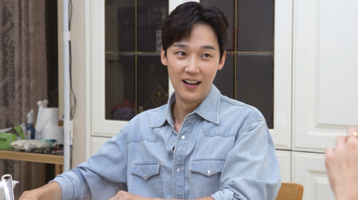 윤종훈, 현관 비번 누르는 소리에 '화들짝'…여친 의혹NO '악벤져스' …