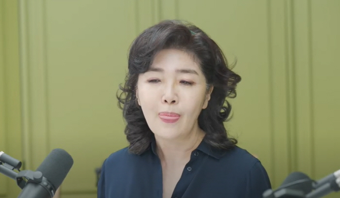 여에스더, 혀 내미는 버릇 약 부작용 탓..가짜 우울증 의혹 해명 (에스…