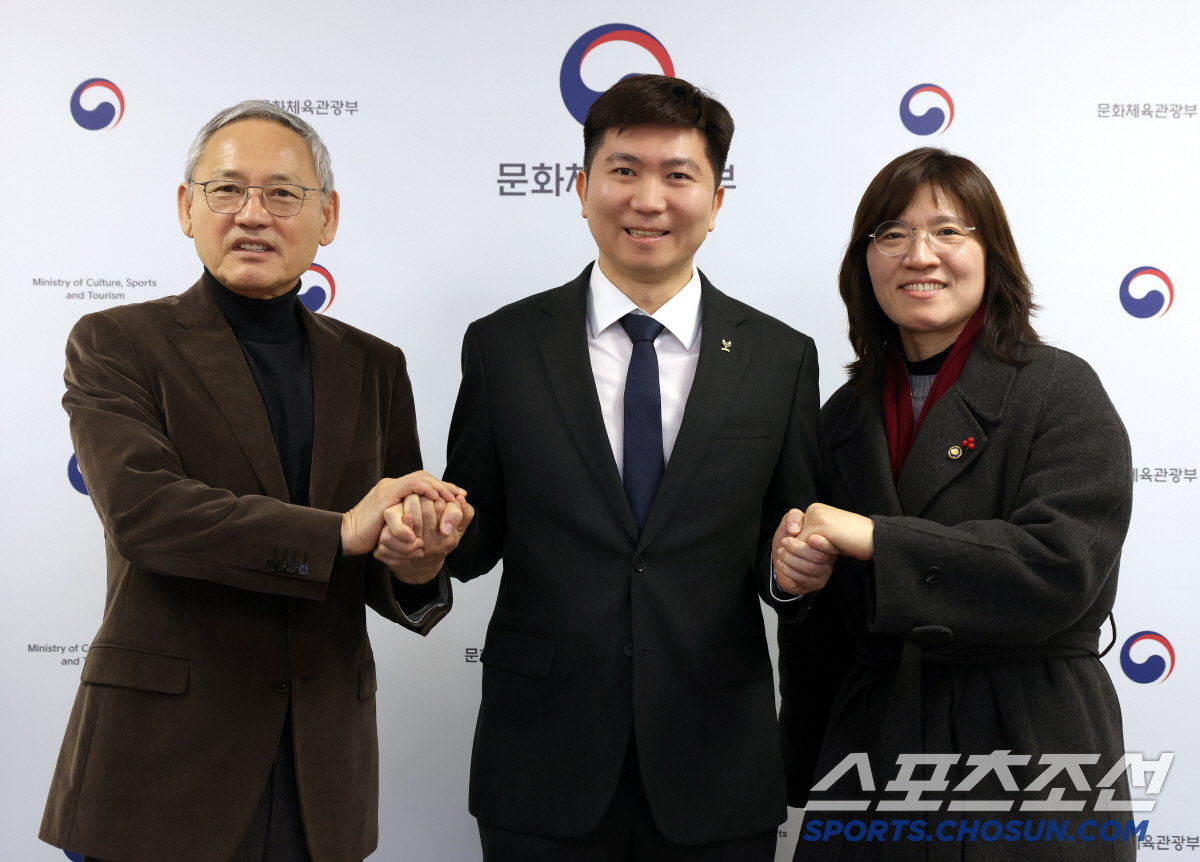 "유승민 회장 적극 서포트!첫만남부터 달랐다" 유인촌 문체부 장관X장미란…