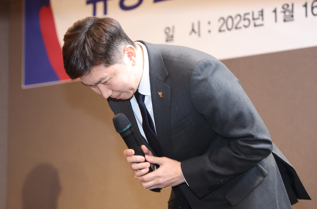 '기적의 스매싱' 유승민 대한체육회장 당선인 "체육인을 위해 한 몸 불태…