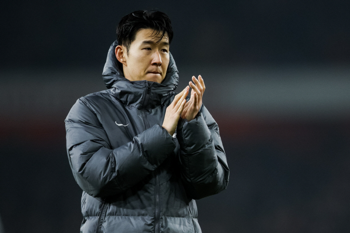 "10년 동안 이런 순위 본 적 없어" '폭탄발언' 손흥민의 눈물…포스테…