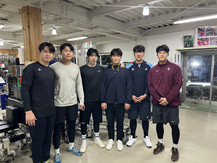 ML 전설&현역 장수생 수두룩 비결은?…한국야구 미래가 日 돗토리에 모였…