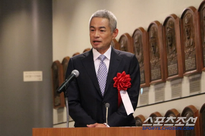 '4367안타' 이치로 일본 야구전당 헌액, 왜 만장일치 아니고 득표율 …