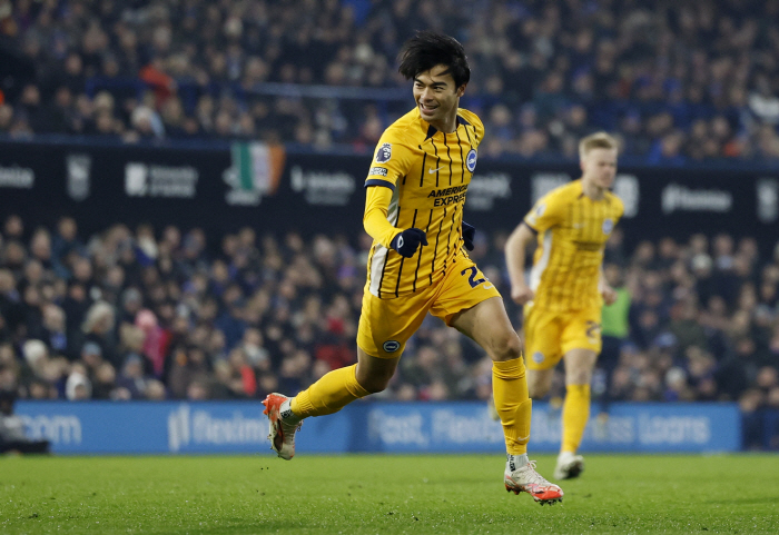 '日 손흥민' 역사 썼다! EPL 14호골로 일본인 최다골 동률…SON …