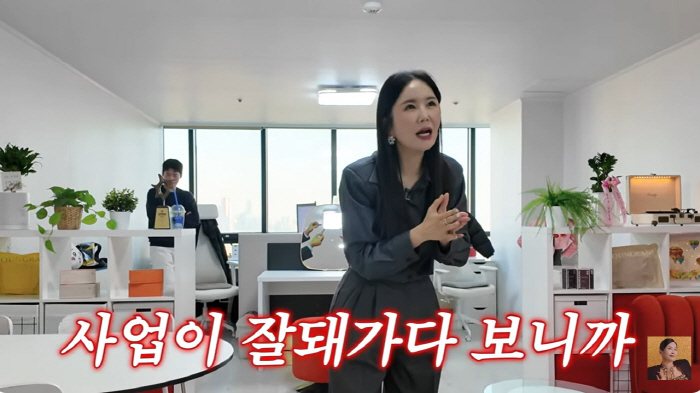 '유튜브 월수익 1152만원' 장영란, 사업 대박났다.."목동에 새 사무…