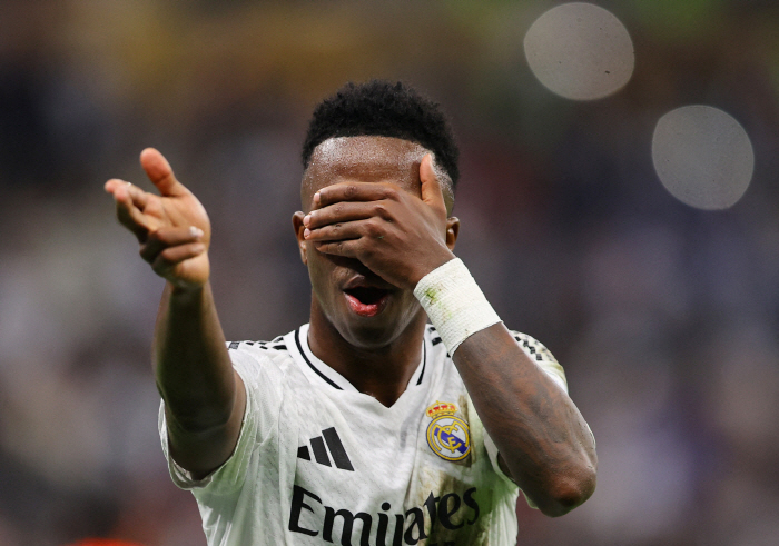 "이강인 PSG 판매 대상! 비니시우스 데려올 것"→EPL 이적 가능성 …