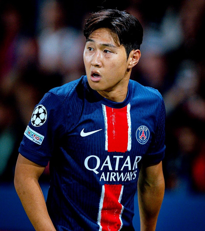'대충격' 이강인 이름 없다! PSG '흐비차-오시멘-바르콜라' 삼각편대…