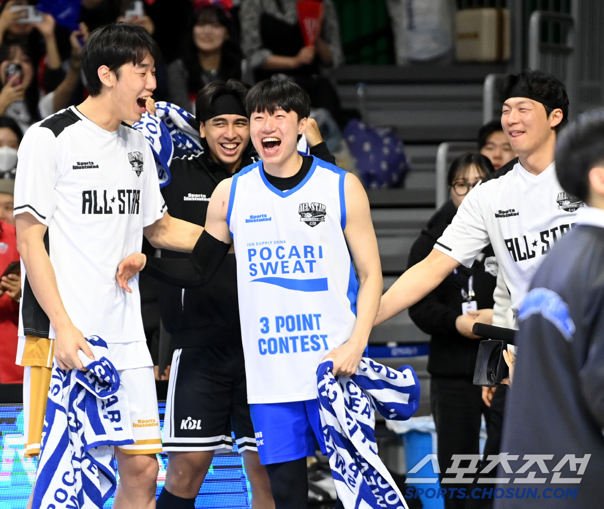 [올스타전]'자밀 워니 NBA 모드→MVP 영광' 전희철의 '크블몽팀',…