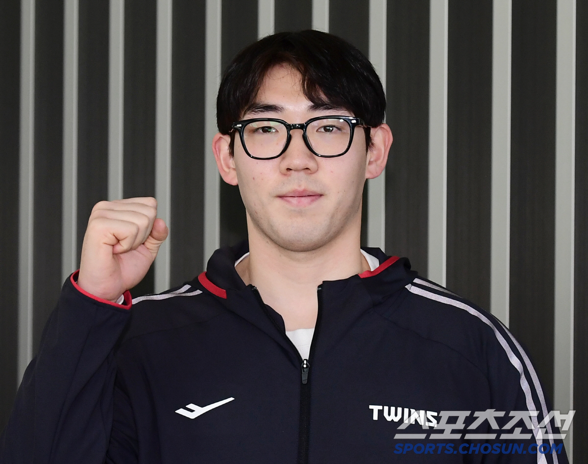 '미국에서 온 2년차 안경 투수의 숨은 꿈' 구속향상→변화구 추가→1군→…
