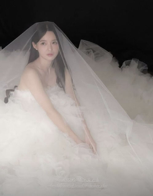 남보라, ♥손흥민 닮은 남친이 반한 드레스 자태..역대급 미모
