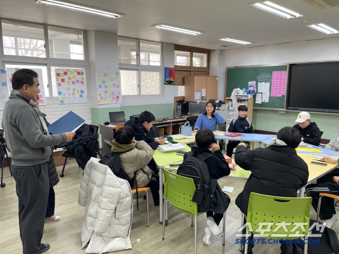 '서울림 명가'청운中 아이들"서울시교육감상,노벨상 받은 기분이에요!"