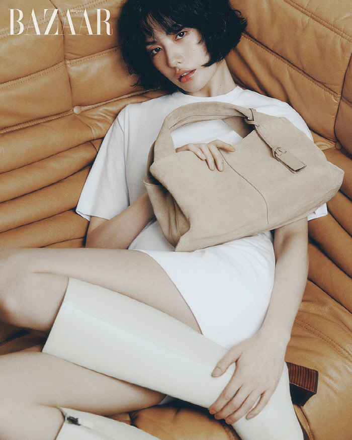 '전신 문신 제거' 끝낸 나나, 흔적 싹 사라졌네...민소매 한 장 입고…