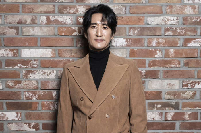 [인터뷰③] 신현준 "지난해 추석 '아들 사랑한다' 연락한 故김수미, 마…