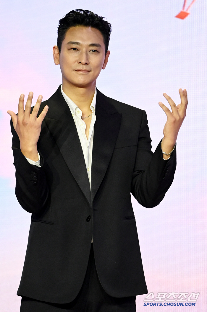 '중증외상센터' 주지훈, 이도윤 감독 '픽'한 이유 "허무맹랑하지 않게 …
