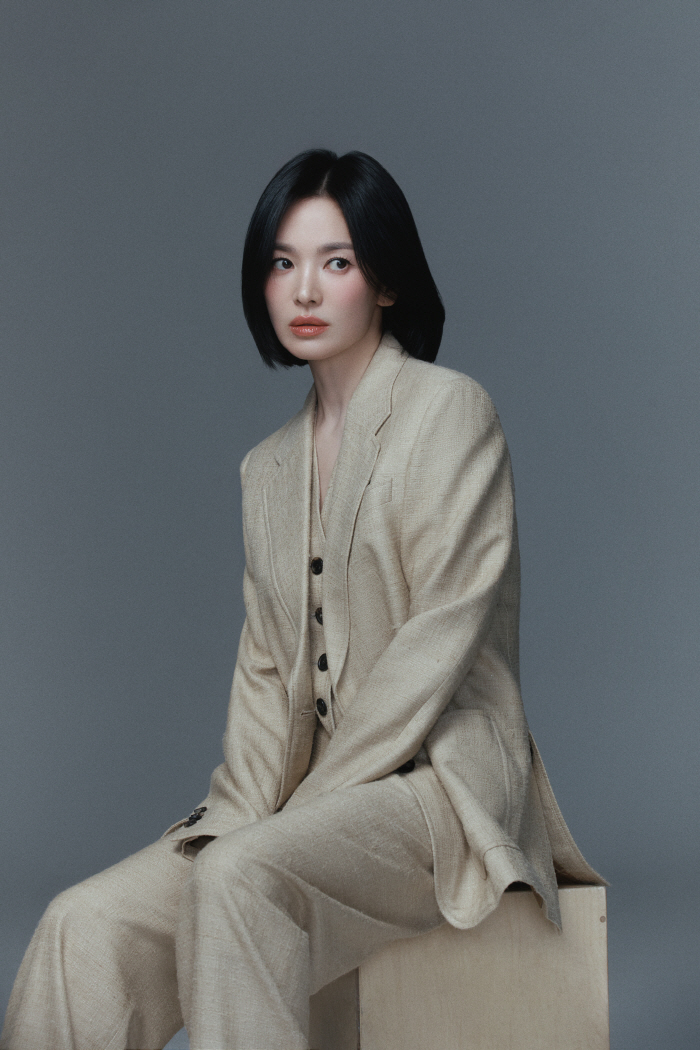 [인터뷰②] '검은 수녀들' 송혜교 "댓글? 안 본지 꽤 됐다, 오로지 …