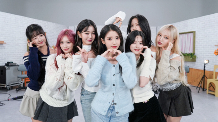 [종합] 아이유 "아이브, 콘서트 게스트 초대하고 싶었는데"…게스트無 공…