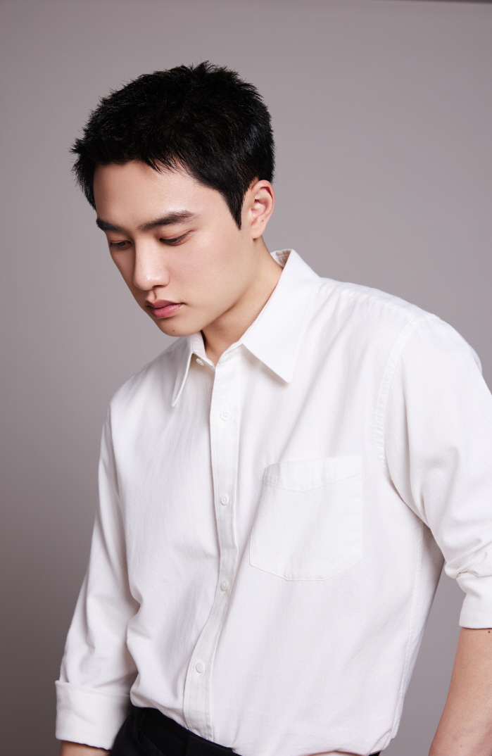 [SC인터뷰] "김우빈→이광수처럼 공개♥? 불가능"…도경수, 연애→엑소 …