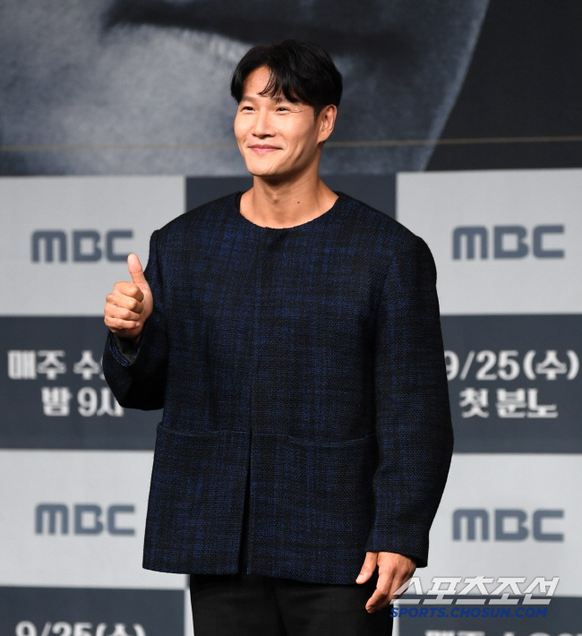 김종국, 차태현·유재석도 인정한 LA 결혼설..."올해 말 할아버지 된다…
