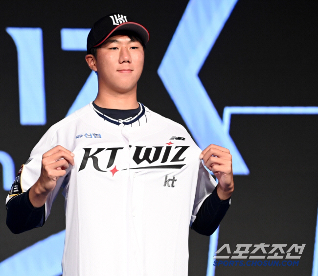 '1R 신인 김동현 포함' KT, 호주 스프링캠프 참가 명단 발표