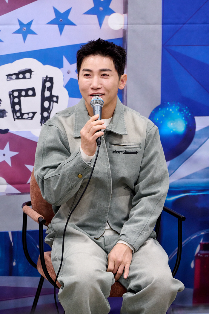 [SC현장] "시대와 상관 없이 남녀노소 좋아해"…'라스', 900회 넘…