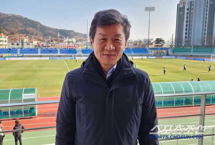 [현장인터뷰]통영에서 대학축구 현장 점검, 정몽규 회장 광폭 행보 "균형…