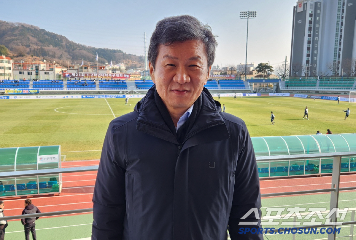 [현장인터뷰]통영에서 대학축구 현장 점검, 정몽규 회장 광폭 행보 "균형…