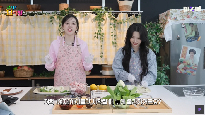 우기 "(여자)아이들, 'MMA' 무대 직전 재계약 도장...정산 비율 …