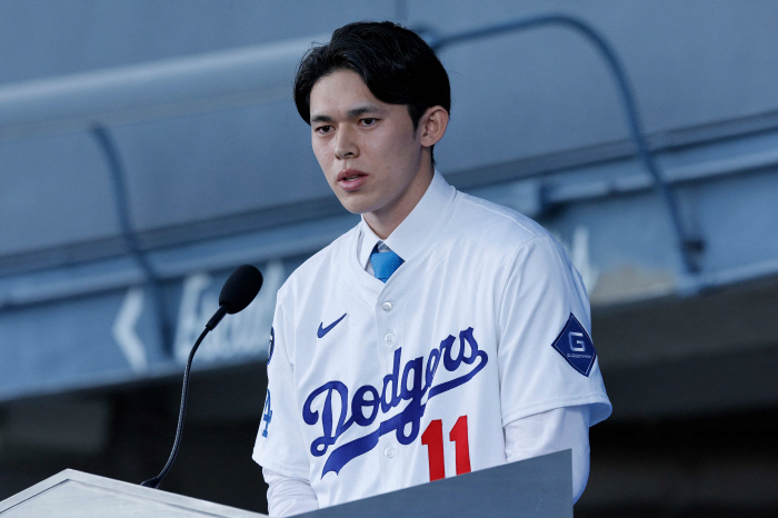 "LA에 온걸 환영해!" NBA 르브론 제임스도 반겼다, 사사키 '11번…