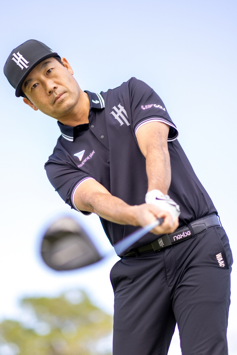 Captain Kevin Na of Iron Heads GC poses for a portrait during LIV Golf Media Week at Dutchman's Pipe Golf Club on Tuesday, January 07, 2025 in West Palm Beach, Florida. (Photo by Chris Trotman/LIV Golf)