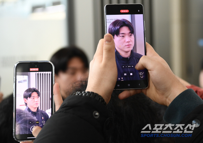 "왜 10억 말했냐면…" KIA 파격 대우 대만족, 그러나 김도영은 멈추…