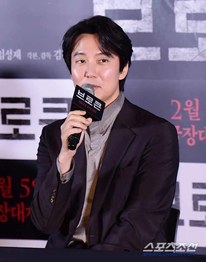[SC현장] "외모 방치하며 전력 질주"…'브로큰' 하정우, '황해' 잇…