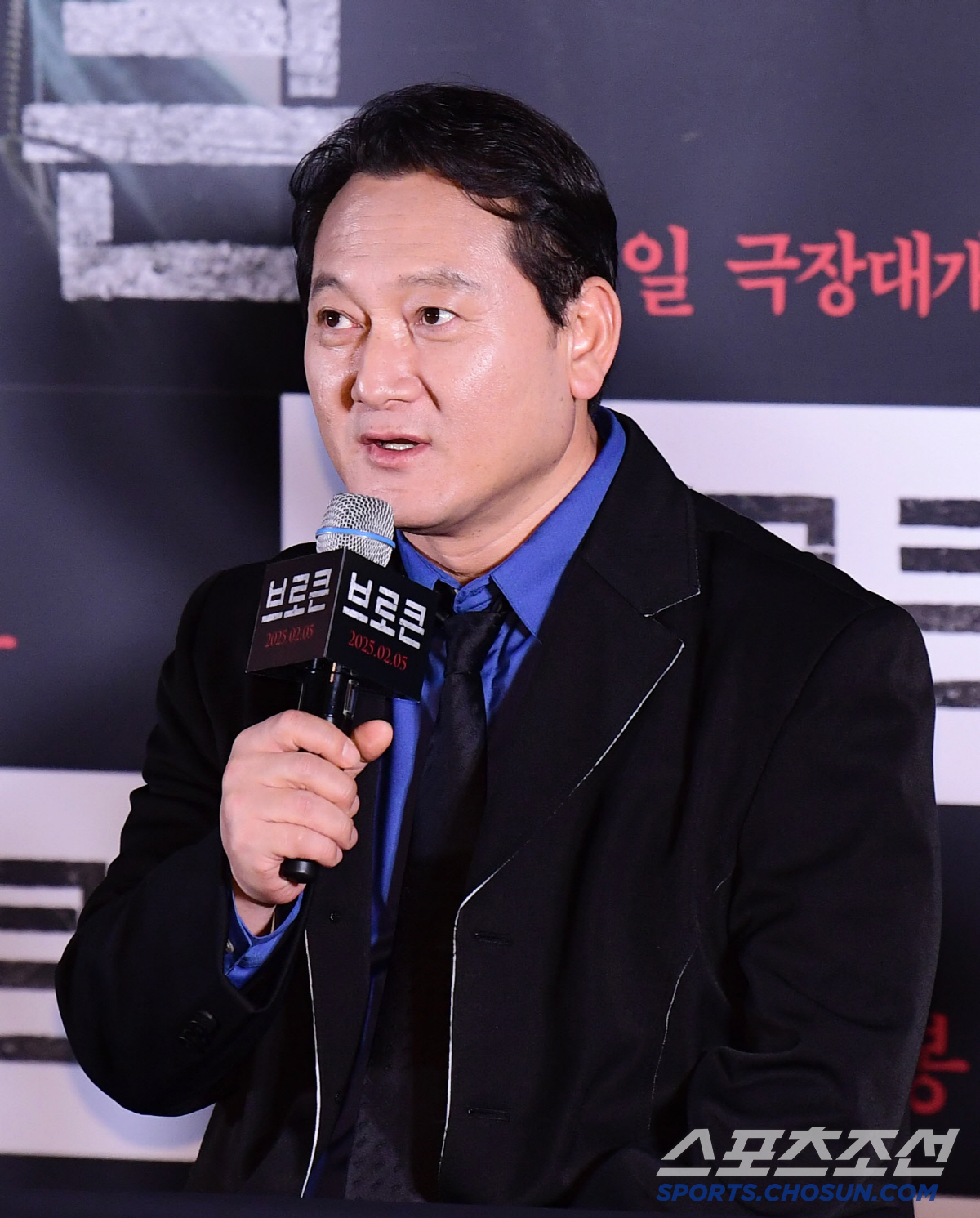 [SC현장] "외모 방치하며 전력 질주"…'브로큰' 하정우, '황해' 잇…