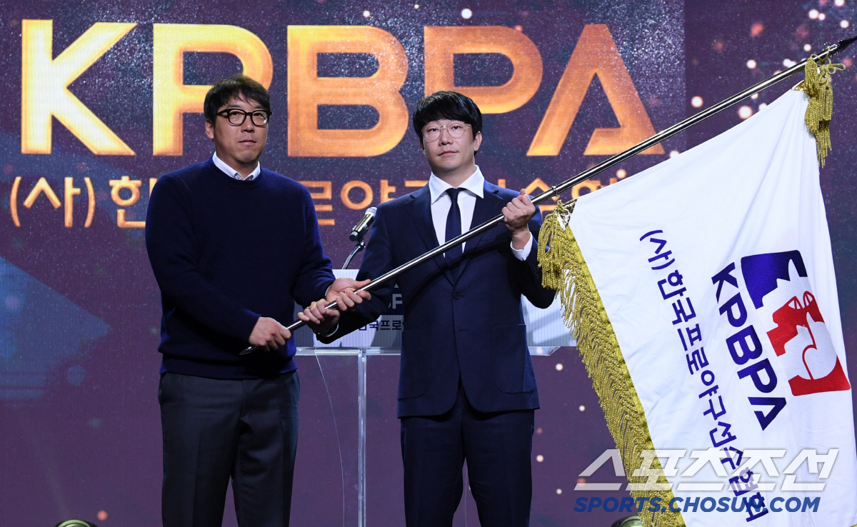 "2년간 은퇴 소리 많이 들었는데 아직은..." 자존심 긁힌 115억 F…